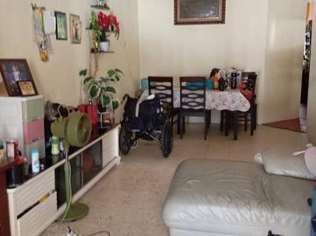 Full Loan Tmn Fajar 1 Sty Semi D 4 room 2 bath Near to Parit Buntar