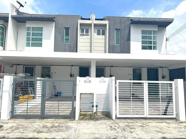 FULL LOAN TOWNHOUSE Kaseh Heights Taman Semenyih Mewah Kajang East