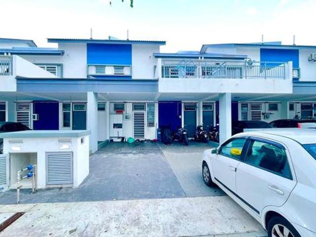 FULL LOAN Townhouse Kita Mekar Cybersouth Dengkil Selangor