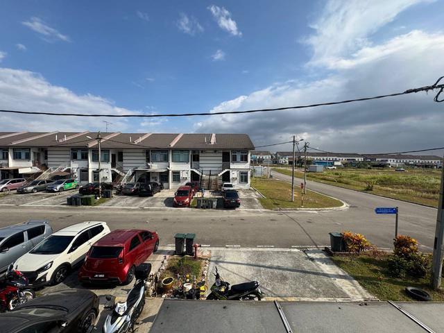 Full Loan Townhouse Scientex Jaya Senai