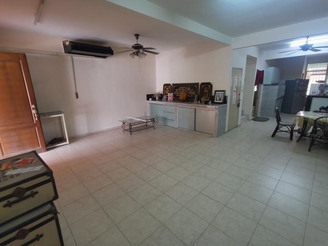FULL LOAN Taman Angkasa Nuri House 22x70 Taman Merdeka Jaya Melaka