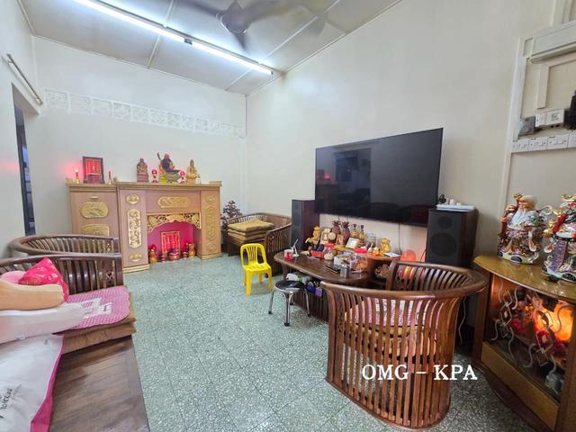Full Loan Taman Berkeley Single Storey Value Buy Good Condition Klang
