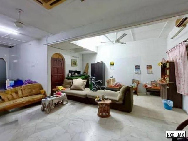 FULL LOAN Taman Klang Utama1 Storey House 22x70 Kitchen Extended 3R2B