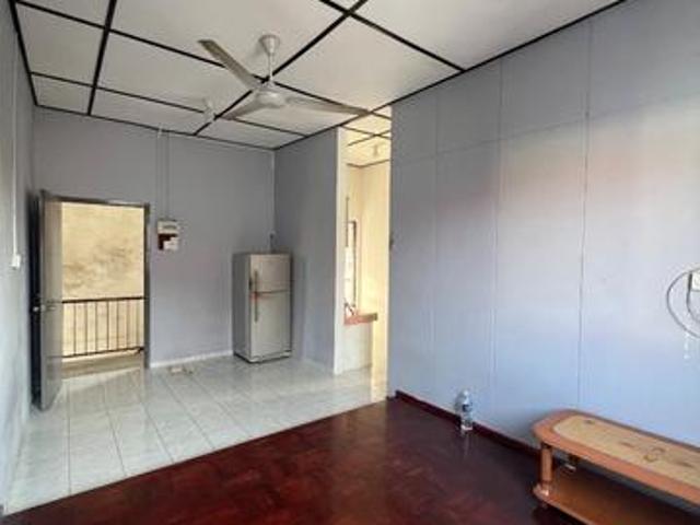 FULL LOAN Taman Mawar Apartment