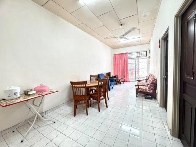 FULL LOAN Taman Megah Ria Masai Good location Near Aeon Permas CIQ