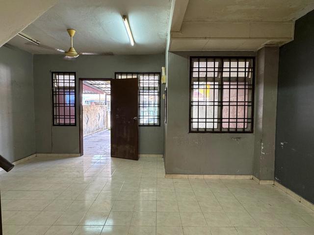 Full loan taman nusantara double storey terrace house gelang patah