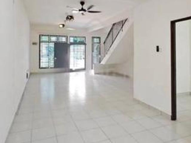 Full Loan Taman Scientex Senai 2 Storey Terrace Freehold 4 Bed 3 Bath