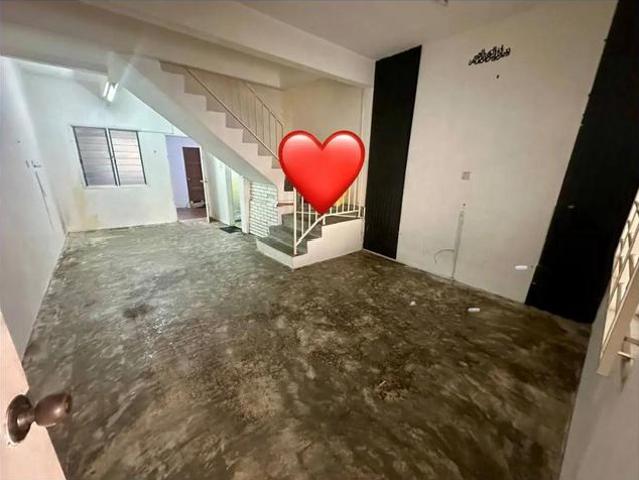 Full loan taman sri Permai Kluang