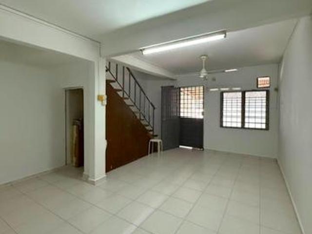 FULL LOAN Taman Rinting Masai Jalan Meranti Double Storey For Sale