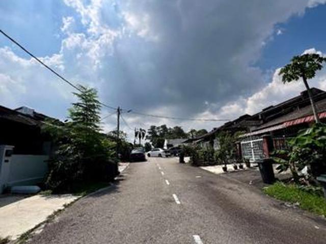 Full Loan Tampoi 1 Storey Freehold 3bedroom Bumi Lot Jalan Sri