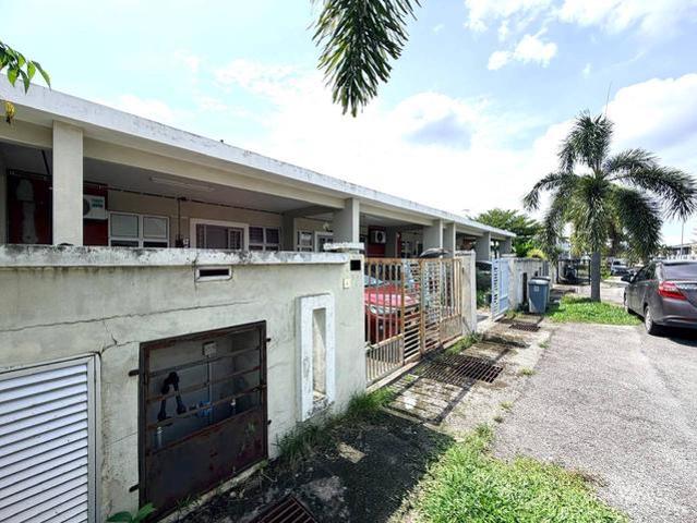 FULL LOAN Teres 1 Tingkat Jalan Pipit Telok Panglima Garang