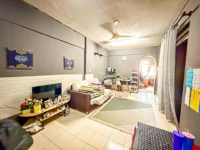 Full Loan Tingkat 1 je Flat Desa Mentari Petaling Jaya