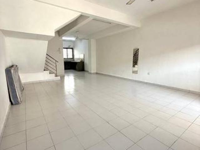 Full Loan Unit Taman Scientex Jalan Nuri Double Storey 4 Bed