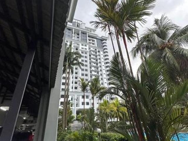 Full Loan Unit Datin Halimah Condominium For Sale