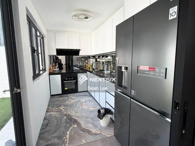 Full Loan Unit Scott Tower Larkin JB Town