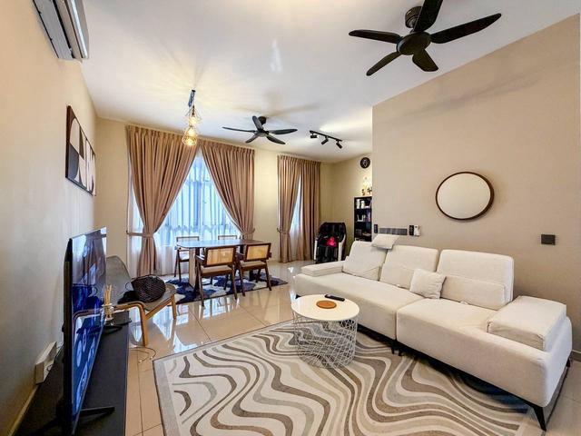 FULL LOAN Upper Floor Townhouse Regent Garden Eco Grandeur Puncak Alam