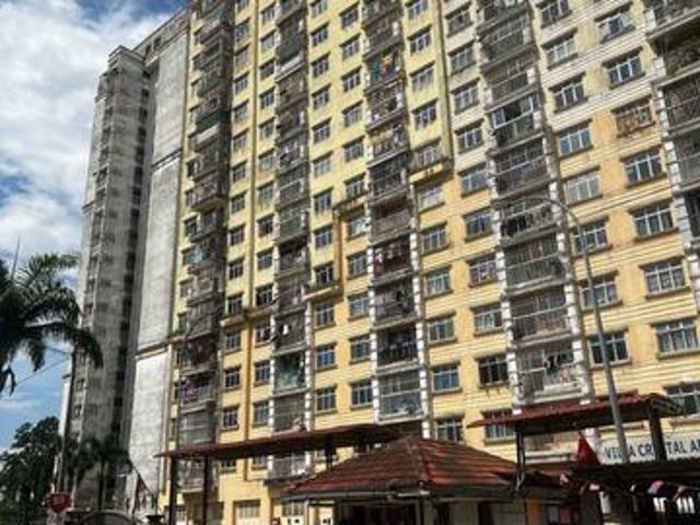 Full Loan Villa Krystal Apt cash back high floor near tuas bukit indah