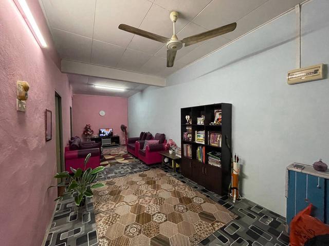 FULL LOAN ZERO DEPOSIT RENOVATED Taman Desa Seri Emas
