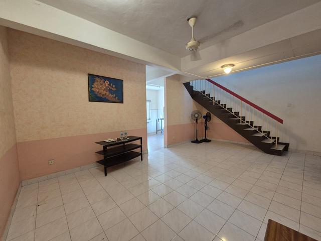 FULL LOANBandar Perdana Double Storey Terrace For Sales