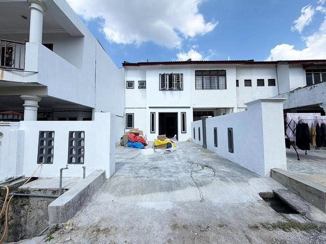 FULL LOANCANTIK Double Storey Jalan Bakawali Bukit Sentosa Rawang
