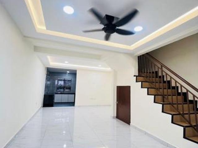 FULL LOANDouble Storey Taman Skudai Baru for Sale