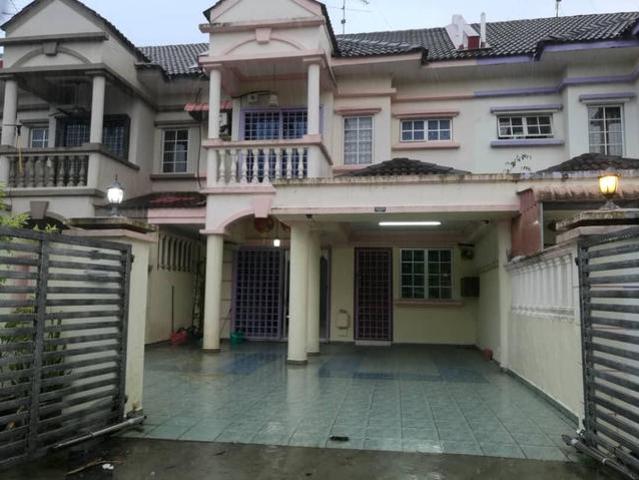 Full loanKulai Bandar Putra Jalan Nuri Double Storey Terrace House