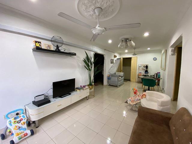 FULL LOANLEVEL 2 Laguna Biru 1 Apartment Tasik Biru Kundang Rwg