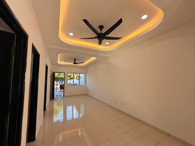 Full LoanNewly Renovated1 Storey Terrace at Halaman Indah near Jawi