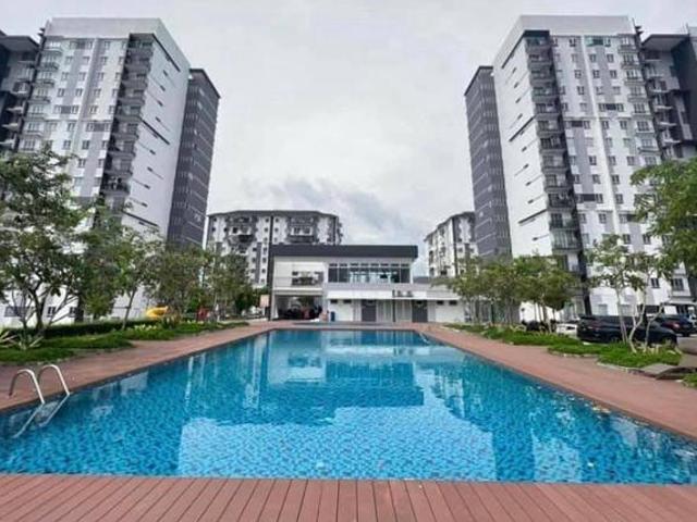 Full LoanPerdana ParkRawang950sqft with BalconyBelow Market