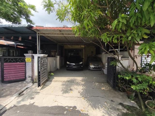 FULL LOANRENOVATEDDouble Storey Jalan Bakawali Bukit Sentosa Rawang