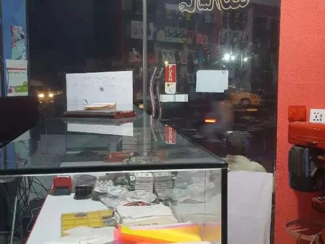 Full ready shop available for rent on urgent basis Lahore Allama Iqbal Road ID 34259