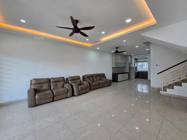 Full Renovate Facing Open Cassava Bandar Puteri Klang 25 Storey Gg