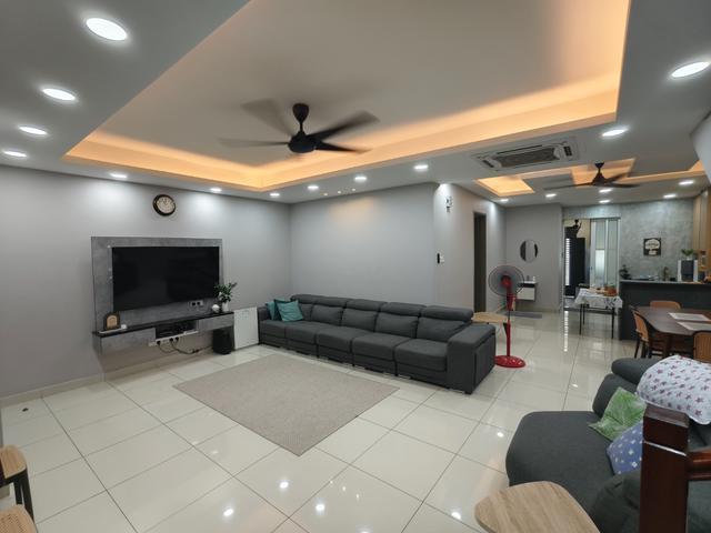 FULL RENOVATED 24x70 SUPERLINK END LOT TAMAN TIARA EAST Diamond City