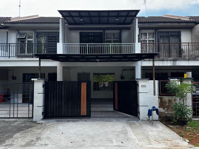 Full Renovated Taman Scientex Pasir Gudang Jalan Tempua Open View
