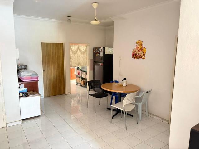 Full renovated coner unit