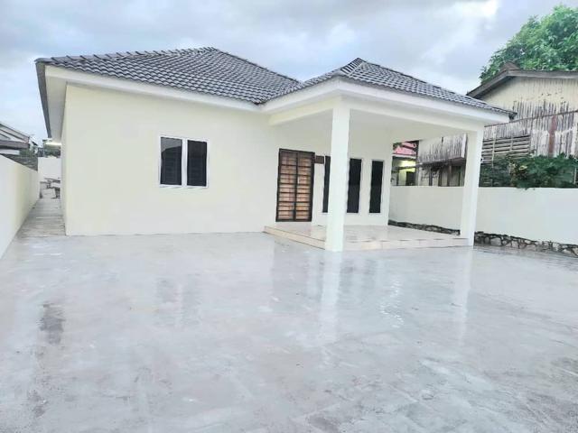 Full Reno Banglo lot di Kg Serani Batu Gajah Perak