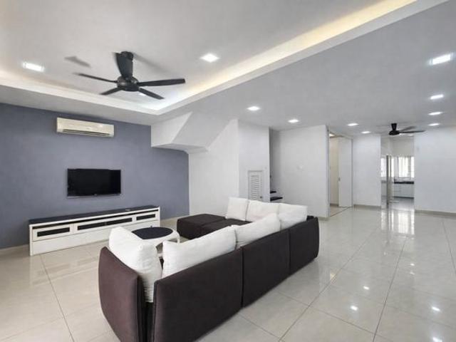 FULL RENO EXTEND GATED MODERN DESIGN Putra Avenue Putra Heights