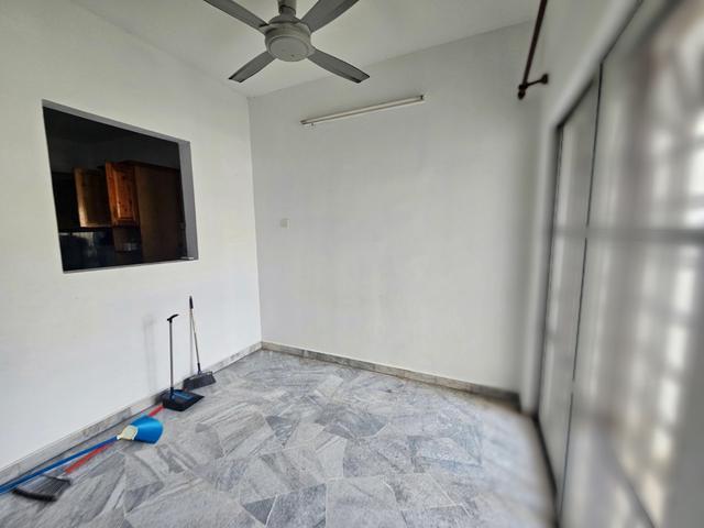 FULL RENO EXTEND WITH APPROVAL GATED Putra Bahagia Putra Heights