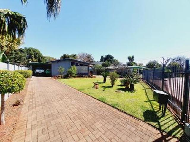 full title 4 bedroom house in sinoville