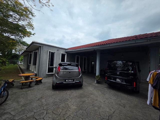 Fulloan booking 1k banglo one storey kota perdana near surau