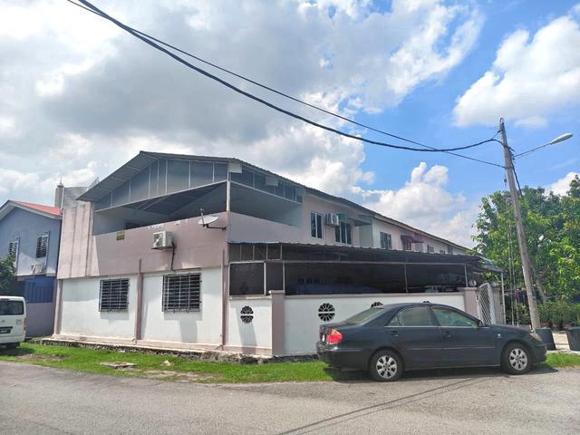 FullLoan CornerLot NewReno 2Sty Teres House Sungai Chua Bangi Kajang