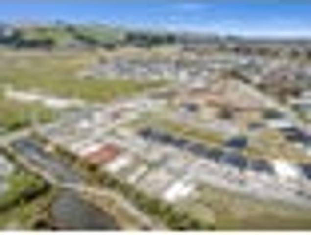 Fully turn key H & L package Stunning 4 bedroom