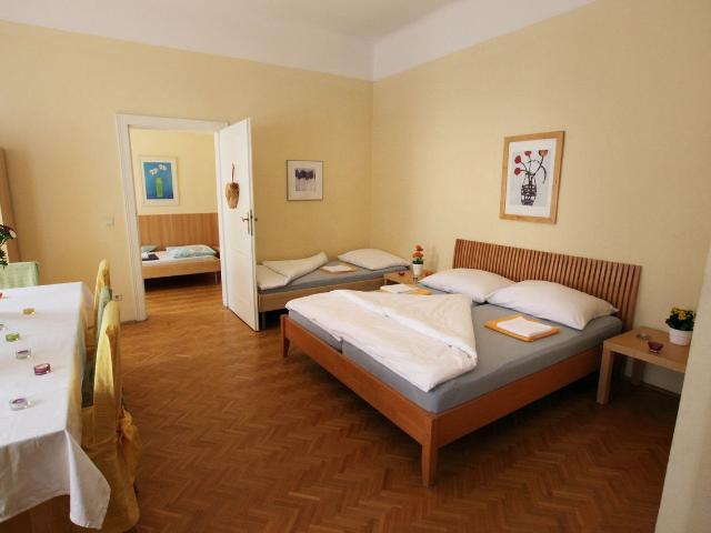 Fully equipped & well located apartment, Vienna Amsterdam Apartments for Rent