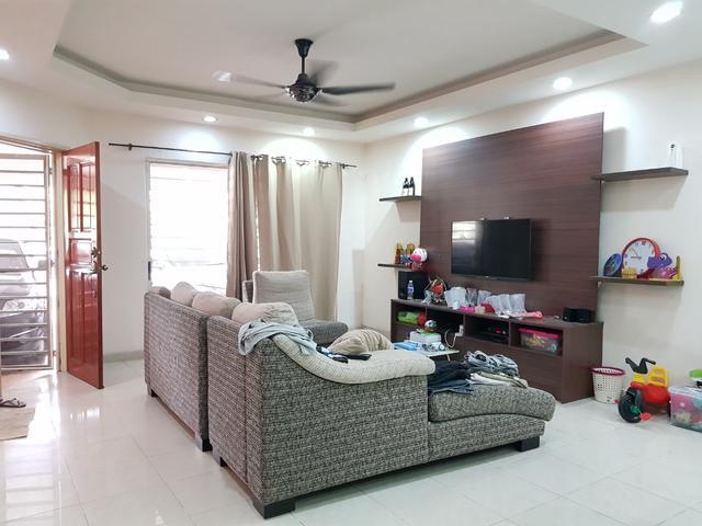 Fully Extend 20x75 2 storey House Freehold Jalan tiong Puchong Jaya