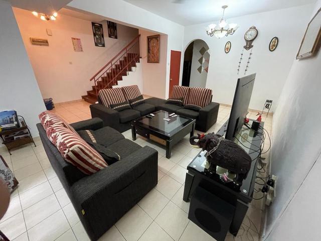 FULLY EXTEND 2 Sty House Taman BPP Pinggiran Putra Seri Kembangan