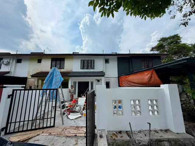 FULLY EXTEND FACING OPEN 2 Storey KEMBOJA 5A BUKIT SENTOSA RAWANG
