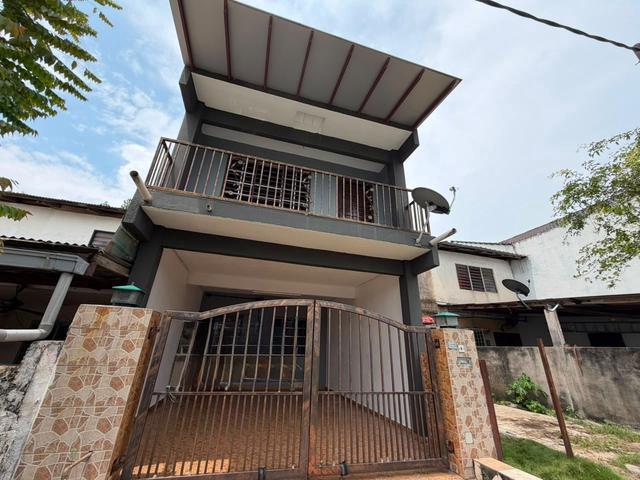 Fully Extended 2 Storey Taman Velox Bandar Country Homes Rawang