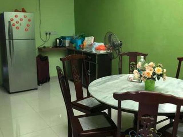 FULLY EXTENDED Terrace House Taman Sri Serdang Selangor