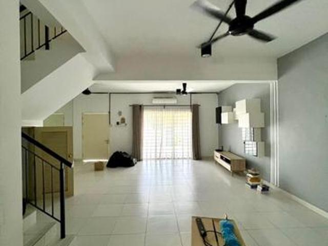 Fully Extended Double Storey Passiflora Taman Pelangi Semenyih