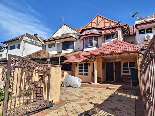 Fully Extended Double Storey Usj 11 Subang Jaya